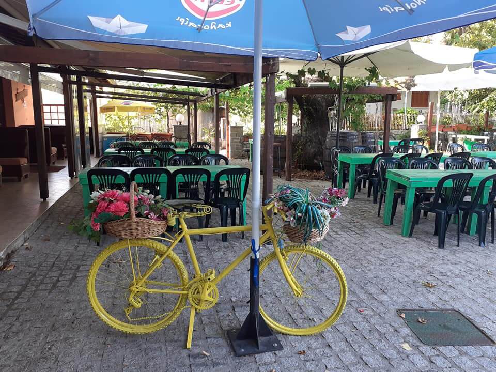 Stou Lochia Tavern
